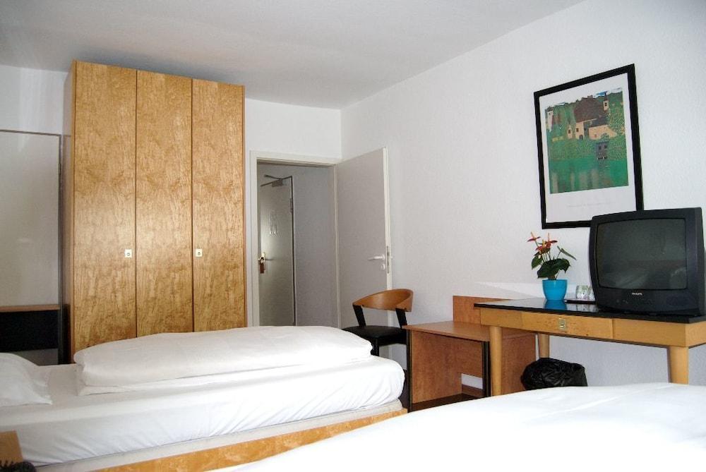 Batavia 3* Düsseldorf
